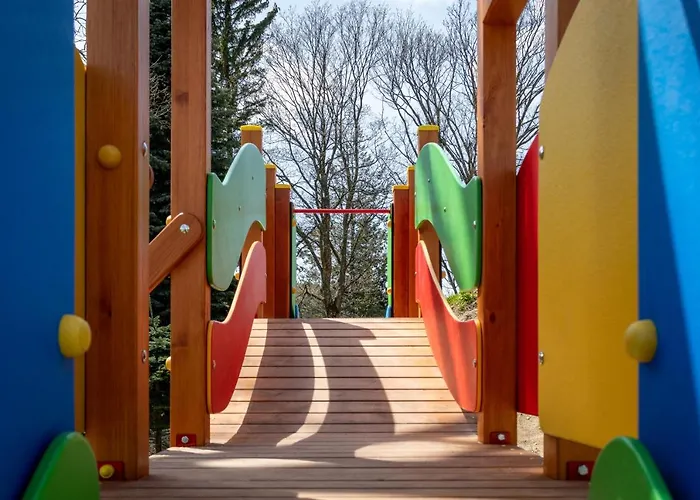 Park C9-z Dostepem Do Basenu, Sauny, Jacuzzi, Silowni Sklářská Poruba