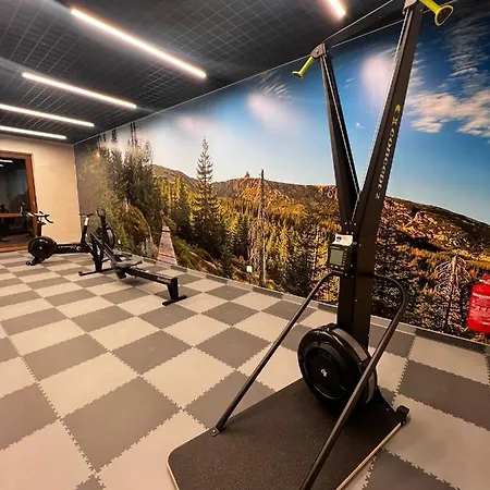 Park C9-z Dostepem Do Basenu, Sauny, Jacuzzi, Silowni شقة شكلارسكا بوريبا