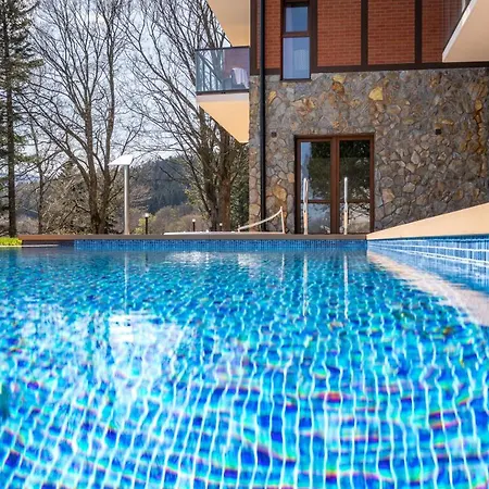 Park C9-z Dostepem Do Basenu, Sauny, Jacuzzi, Silowni شكلارسكا بوريبا